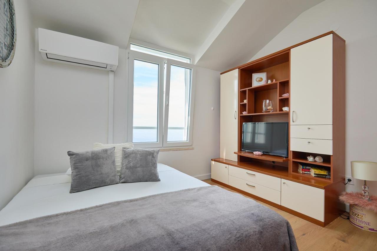Apartma Bahari